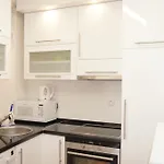 Apartments Zara *