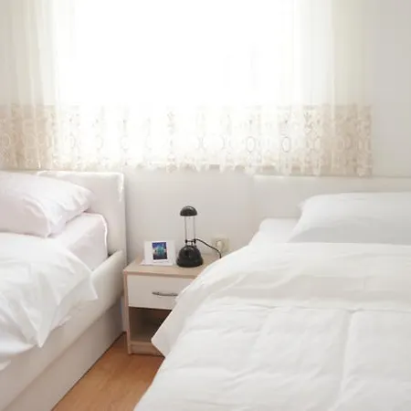 דירה Apartments Zara זאדאר