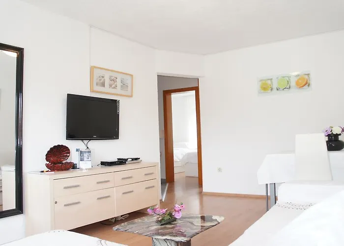 Apartments Zara Apartament