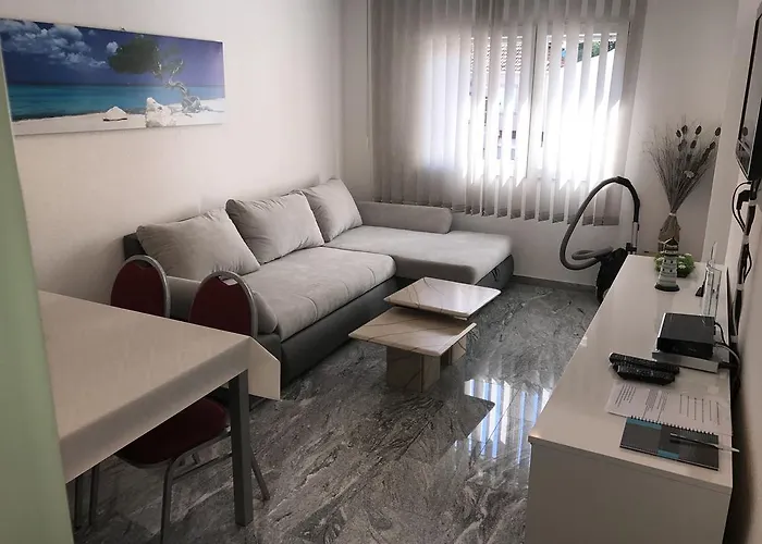 Apartments Zara Apartament